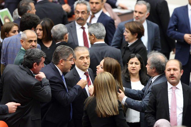 Tbmm Başkanı Kahraman İle Hdp’li Vekiller Arasında Tartışma