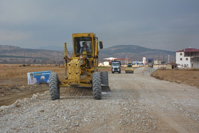 Korkuteli Naldöken Yolunda Çalışma