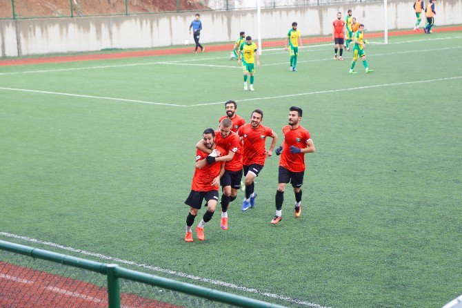 Şehitkamil 3 Puanı 3 Golle Aldı