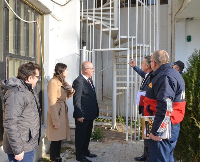 Kamu Kurum Ve Kuruluşların Yangın Merdivenleri Denetleniyor