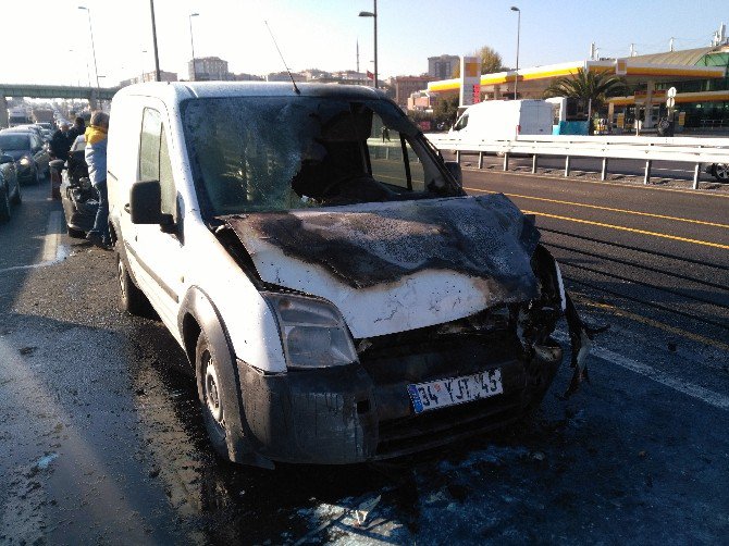 Merter’de Zincirleme Trafik Kazası