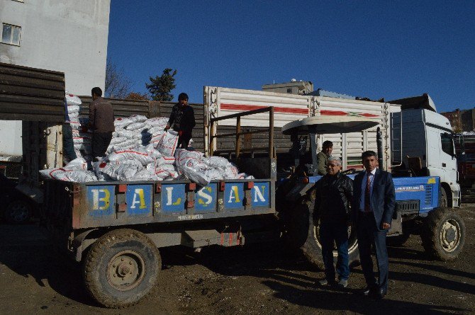 Şırnak’ta 9 Bin Aileye 9 Bin Ton Kömür Dağıtılıyor