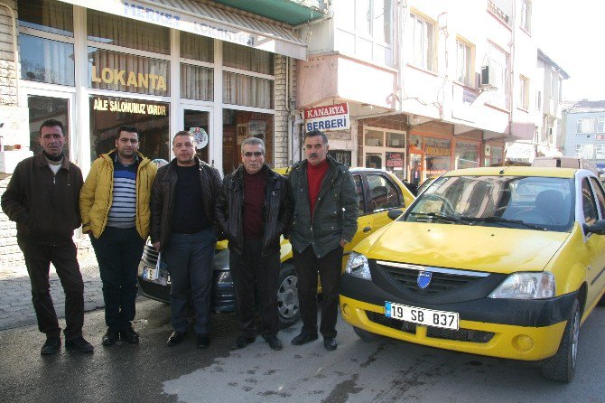 Taksiciler Korsan Taksi Ve Sigorta Zamlarından Şikayetçi