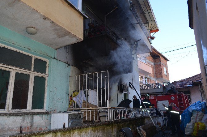 Çarşamba’da Yangın Korkuttu