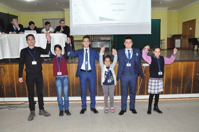 Balıkesir’de İl Öğrenci Meclis Başkanı Seçildi