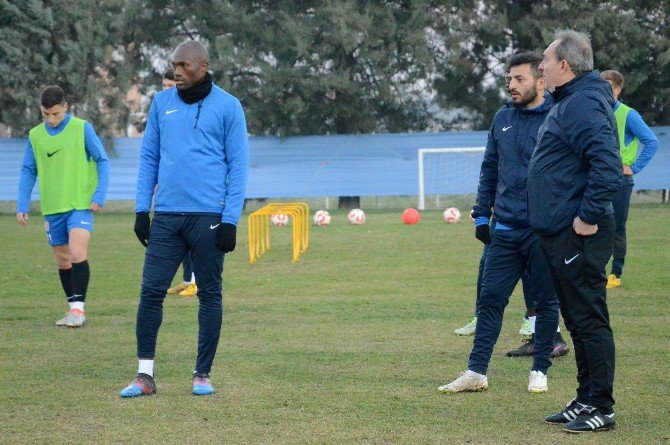 Balıkesirspor’da Yüzler Gülüyor