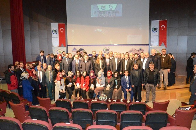 Metin Külünk Düzce Üniversitesinde Konferans Verdi