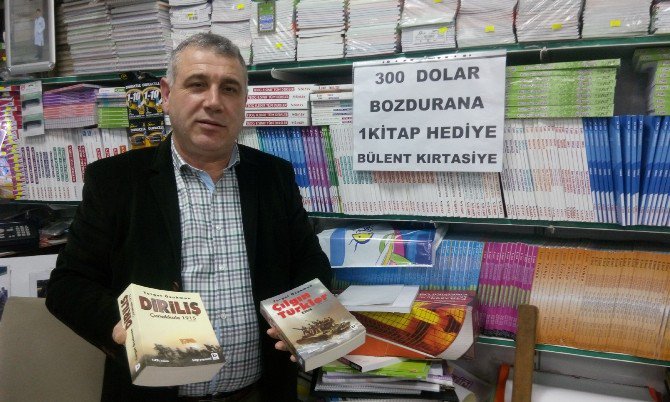 300 Dolar Bozduran Herkese Kitap Hediye Ediyor