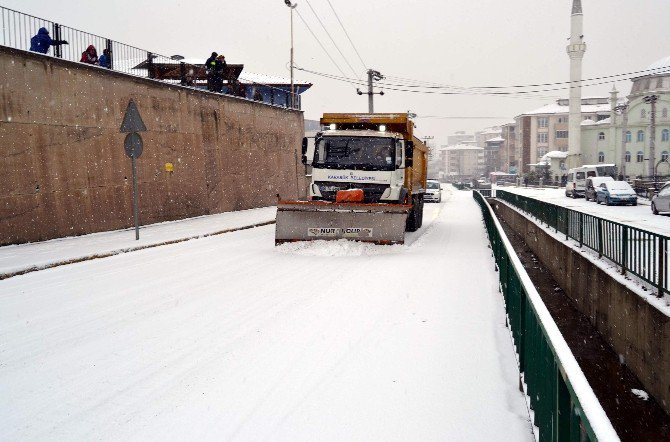 Karabük’te Kar Mücadelesi