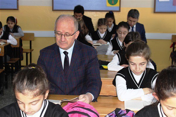 Suluova’daki Okullarda Her Gün Kitap Saati