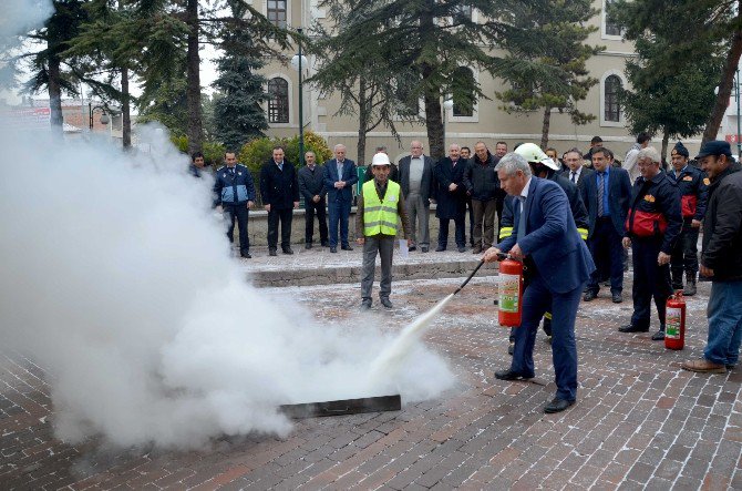 Taşköprü’de İtfaiye Ekipleri Tatbikat Yaptı