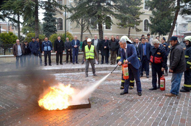 Taşköprü’de İtfaiye Ekipleri Tatbikat Yaptı