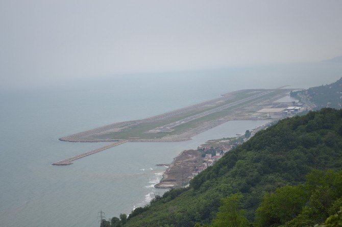 Ordu-giresun Havalimanı’nda Yoğun Tempo