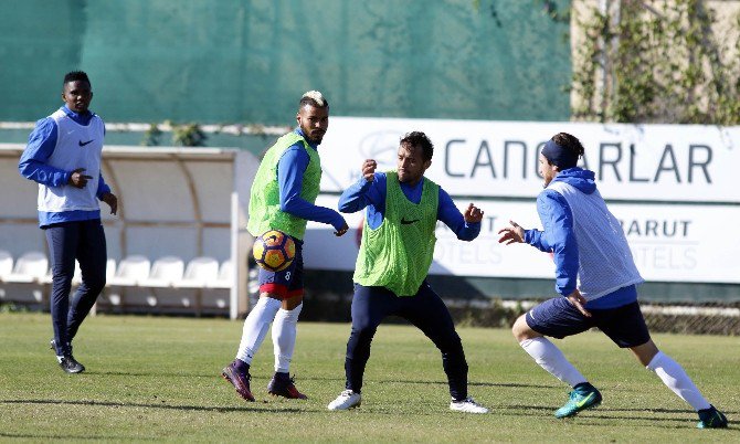 Antalyaspor, Fenerbahçe Maçı Hazırlıklarını Sürdürüyor