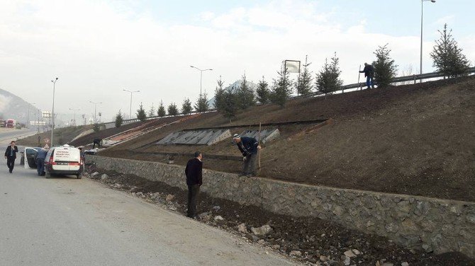 Vezirhan Beldesi Girişine Yeni Çevre Düzenlemesi