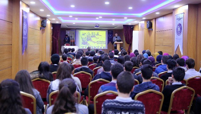 Prof. Dr. Recep Bozlağan: “İstanbul’a Silikon Vadisi Şart”