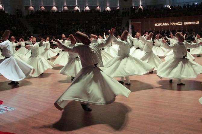 Başbakan Yardımcısı Kurtulmuş Hz. Mevlana’yı Anma Törenlerine Katıldı