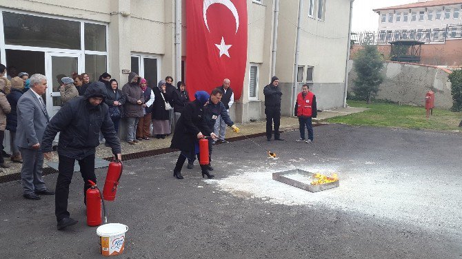 Çorlu Huzurevi’nde Yangın Eğitimi Verildi