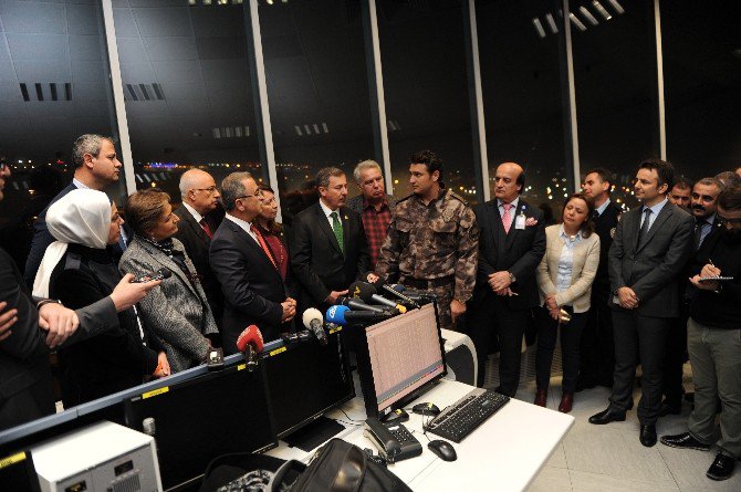 Darbe Komisyonu Atatürk Havalimanında İncelemelerde Bulundu