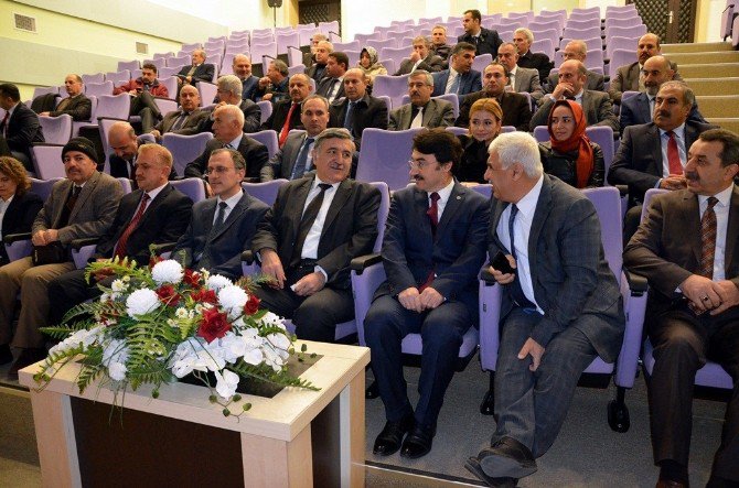 Harran Üniversitesinde Fakülte Ve Yüksekokul Çalıştayı