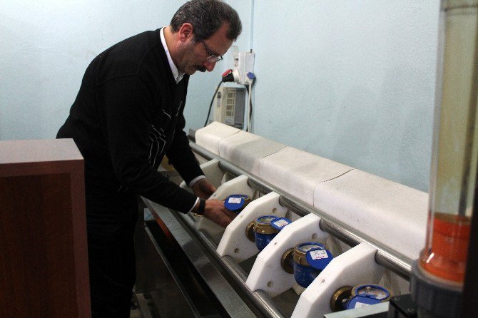 Erzurum’da Soğuk Hava Su Sayaçlarını Patlattı
