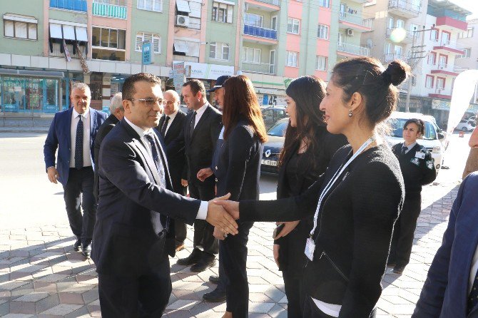 Büyükşehirin Akhisar’daki Çalışmaları İncelendi