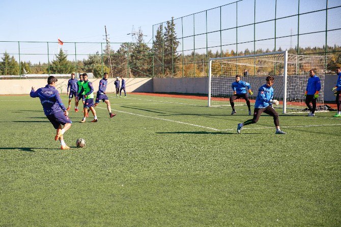 Şehitkamil Belediyespor Şanlıurfa Deplasmanında Galibiyet Arıyor