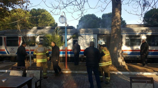 İzmir’de Yolcu Treninde Yangın