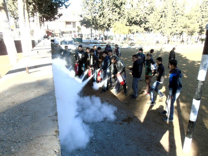 İmam Hatip Lisesinde Gerçeği Aratmayan Yangın Tatbikatı