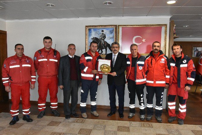 Verdiği Desteklerden Dolayı Umke’den Teşekkür Plaketi