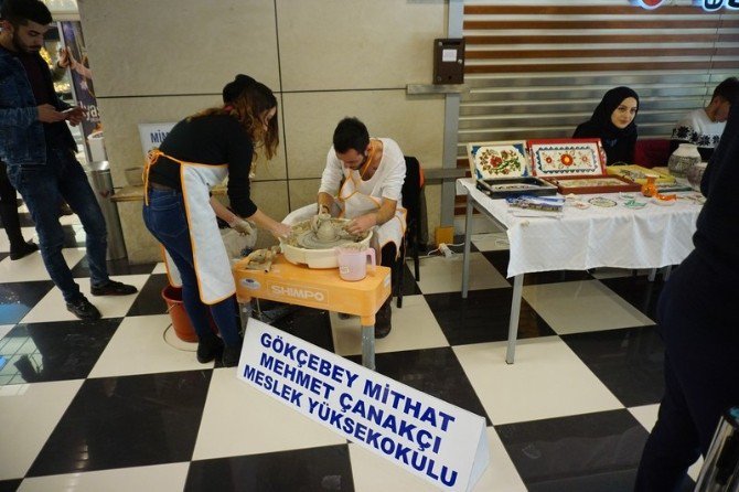 Mithat-mehmet Çanakçı Meslek Yüksekokulu El Sanatları Bölümü’nden Yılın "Seramik Sergisi"