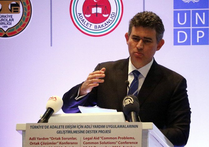 Tbb Başkanı Feyzioğlu: "Sığınmacılara En Büyük Fedakarlığı Yargı Mensupları Üstleniyor"