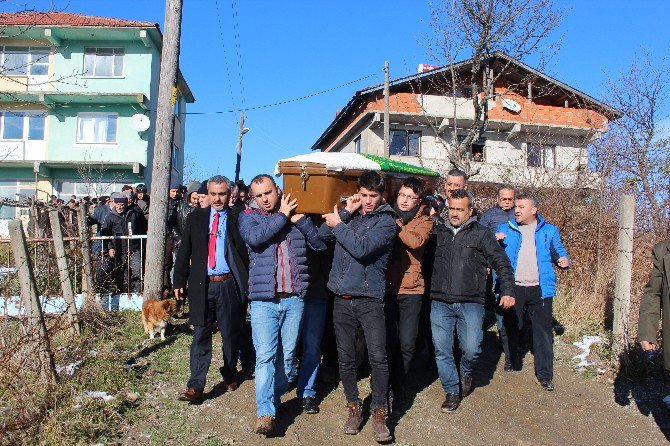 Trafik Kazasında Yaşamını Yitiren Madenci Son Yolculuğuna Uğurlandı