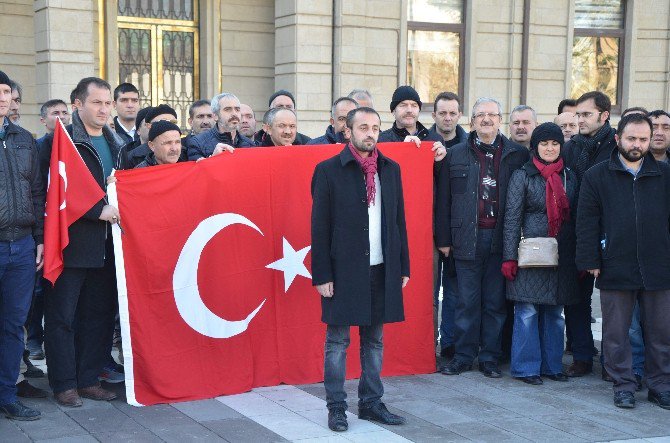 Eskişehirlilerden Teröre Tepki