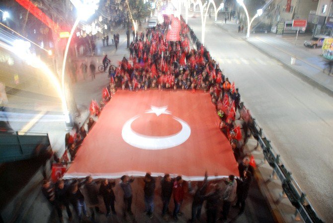 Tokat’ta Vatandaş Teröre Tepki Yürüyüşü Düzenledi