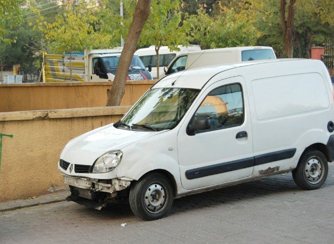 Şanlıurfa’da Trafik Kazası: 2 Yaralı