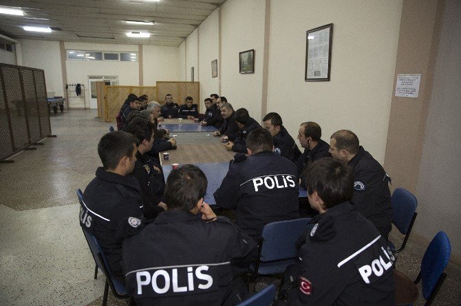 Başkan Çelik’ten Gece Yarısı Anlamlı Ziyaret