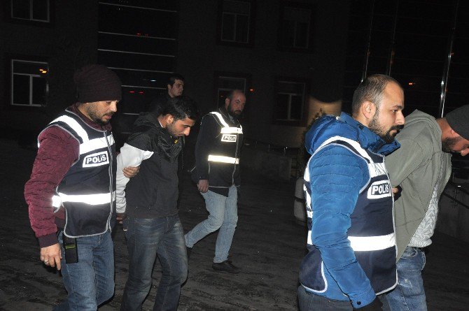 İnegöl’deki Gerginlikte 4 Tutuklama