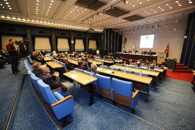 Büyükşehir’den Teröre Bildirili Tepki