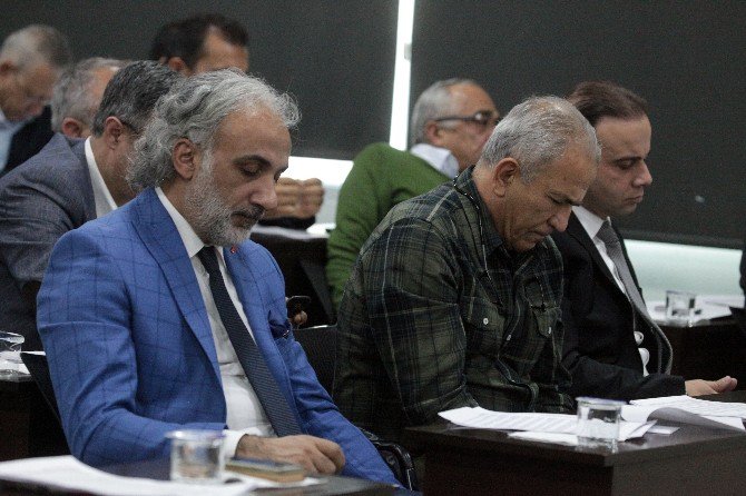 Mecliste Terör Konuşulurken Kimi Uykuya Kimi Cep Telefonuna Daldı