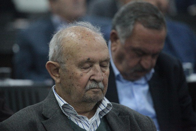 Mecliste Terör Konuşulurken Kimi Uykuya Kimi Cep Telefonuna Daldı