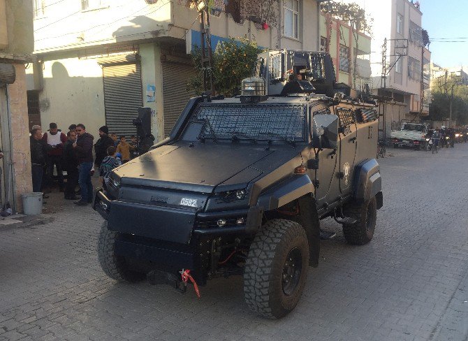 Adana’da 350 Polisle ’Terör’ Uygulaması