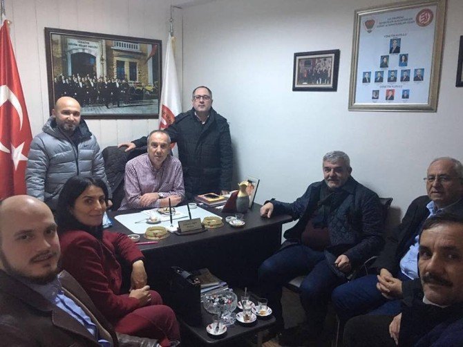 Ak Parti’den Odalara Ziyaret