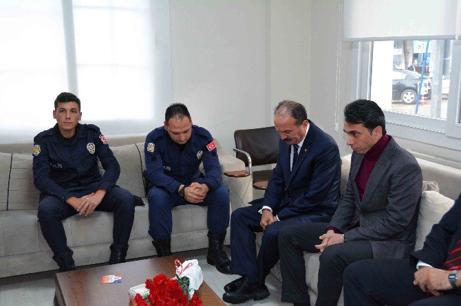 Başkan Saatcı, Çevik Kuvvete Taziye Ziyaretinde Bulundu