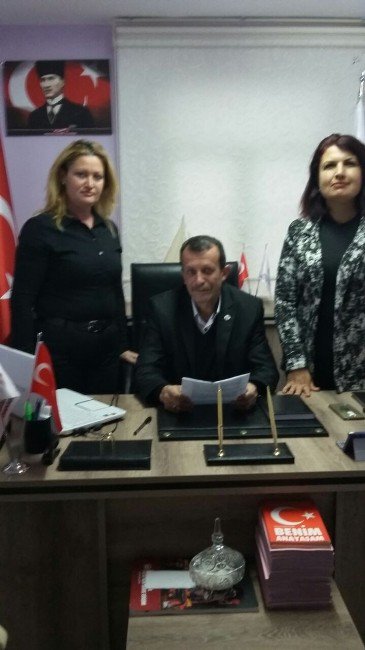 Ayvalık’ta Diriliş Başkanları’ndan Terör Tepkisi