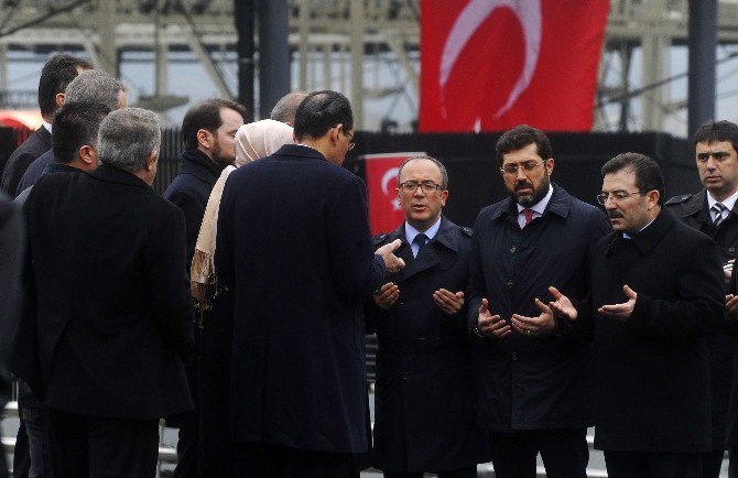 Cumhurbaşkanı Erdoğan, Patlamanın Olduğu Yerde İncelemelerde Bulundu