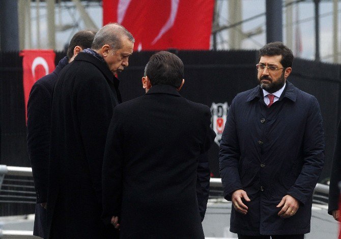 Cumhurbaşkanı Erdoğan, Patlamanın Olduğu Yerde İncelemelerde Bulundu