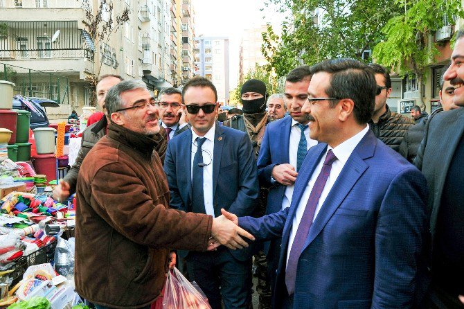 Kayyum Esnafın Sorunlarını Dinledi