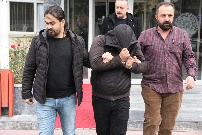 Film Gibi Takipte 10 Kilo Bonzai İle Yakalandılar