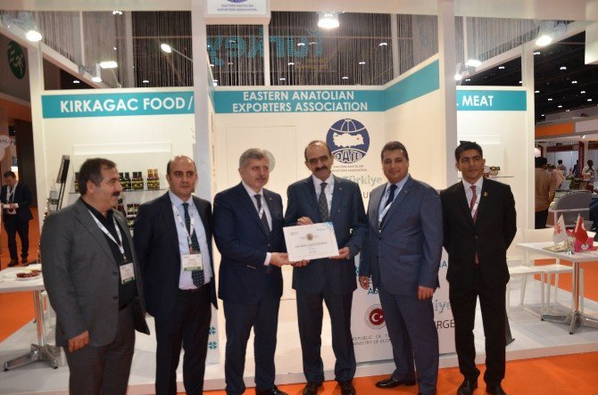 Daib Gıda Sektörünü Abu Dabi Sial Fuarında Tanıttı